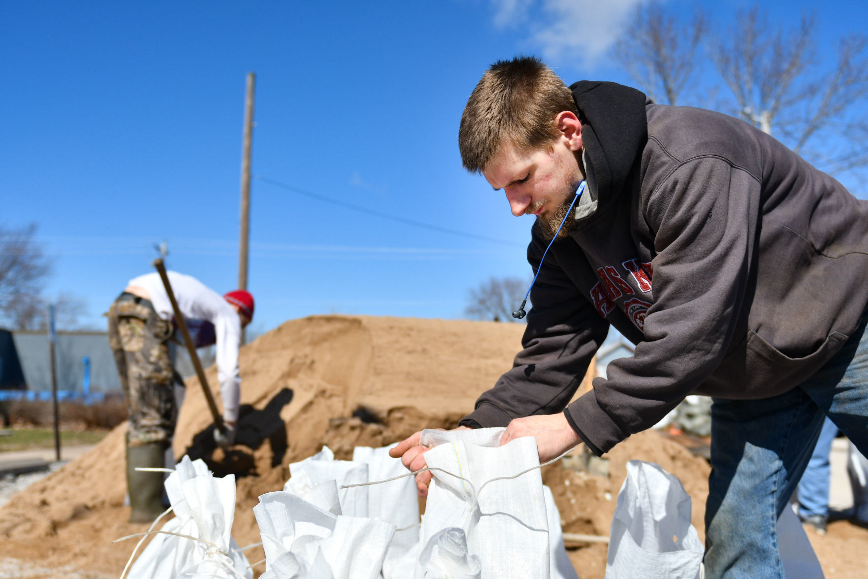 031619-mda-nws-sandbags-015a.JPG